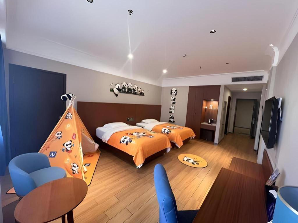 Carrianna Hotel Фошань Екстер'єр фото